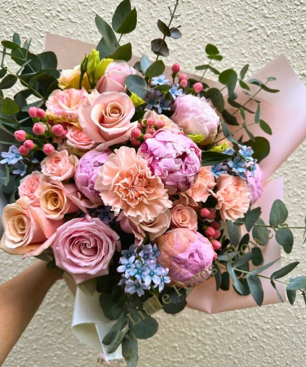 Timeless Romance Bouquet